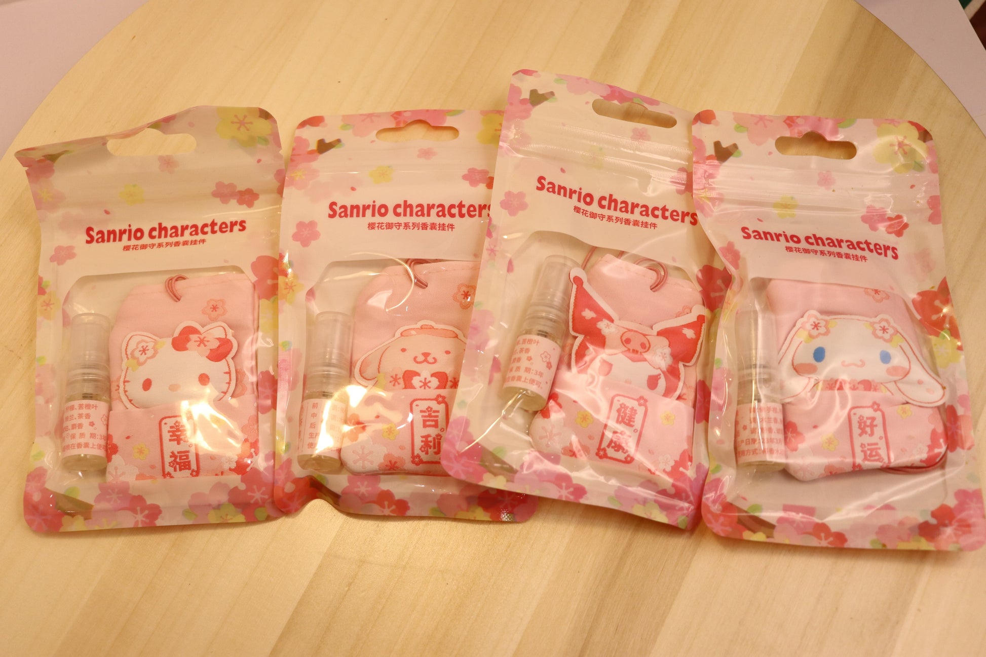 SANRIO OMAMORI-lucky bag of hello kitty,cinnamoroll,kuromi - LE COSE DIYADI